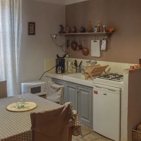 One-bedroom In Barjac Apartamento Barjac (Gard)
