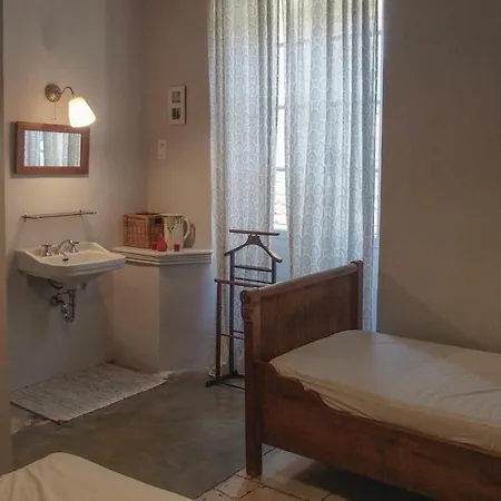 Apartamento One-bedroom In Barjac *